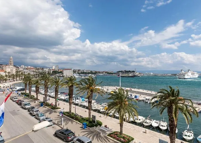 Adriatik Lux Riva Apartman