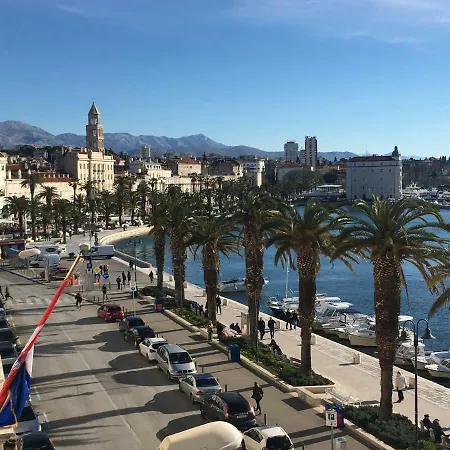 Apartment Adriatik Lux Riva *