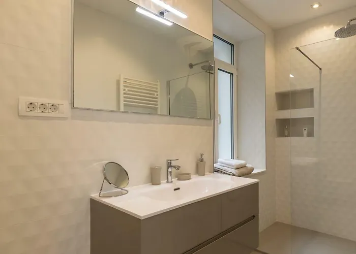 Adriatik Lux Riva Appartement *