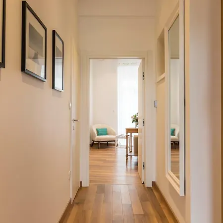 Adriatik Lux Riva 아파트 *