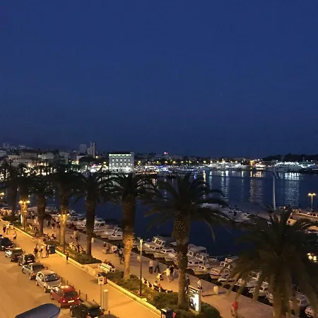 Apartment Adriatik Lux Riva *
