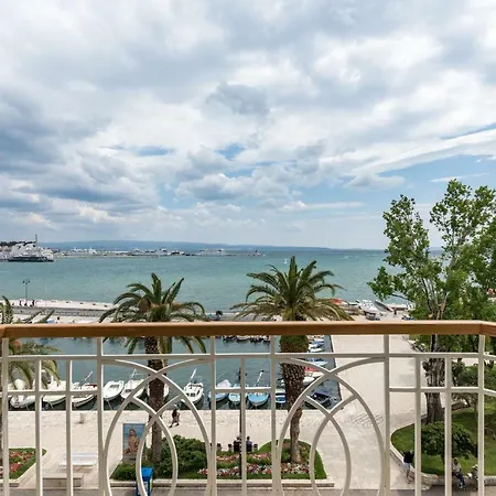 Apartamento Adriatik Lux Riva